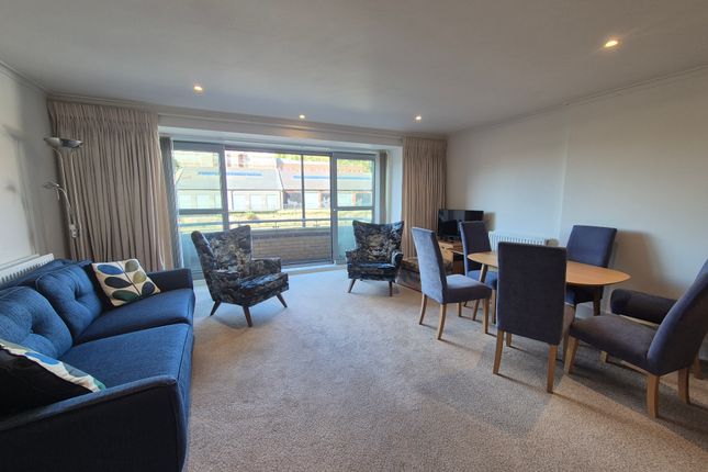 Flat 2, Bristol photo 4