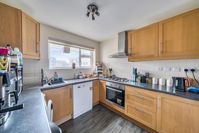 9, Marsh Lane, Stanmore photo 4
