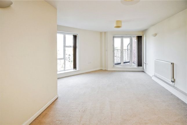 Flat for sale in Broadwater Road, Romsey