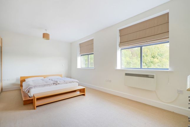 Apartment 18 Graham Point, 405 Fulwood Road, Sheffield photo 4