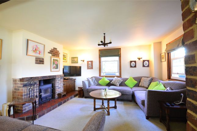 Autumn Cottage,, Crowhurst Lane End, Surrey photo 4