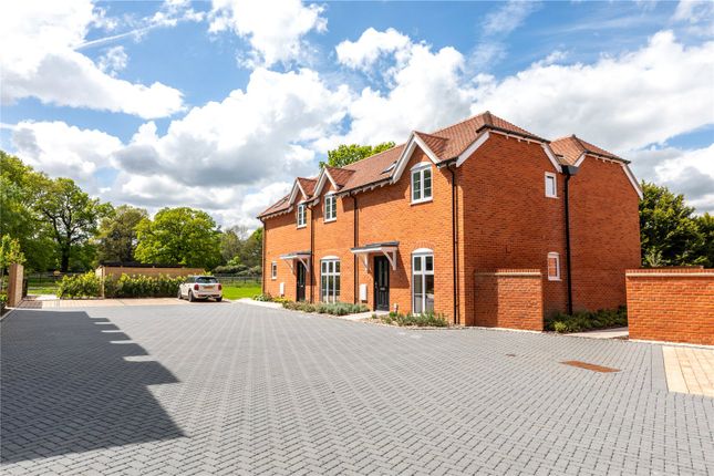 Thumbnail Mews house for sale in Forest Road, Ascot, Bekshire