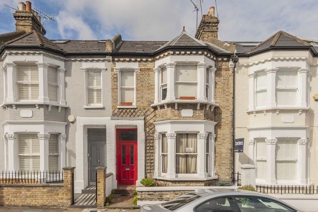 Thumbnail Flat for sale in Leathwaite Road, London