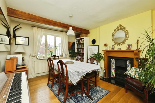 36, Butt Hill, Worksop photo 4