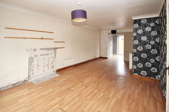 Terraced house for sale in Cavendish Close, Old Hall