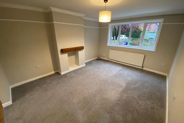 105, Catterick Road, Didsbury photo 2