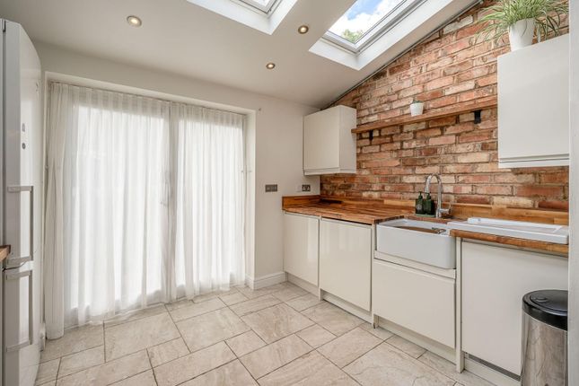 96, Poole Crescent, Birmingham photo 2