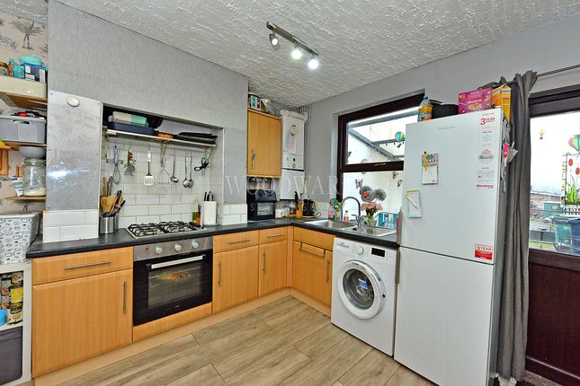 18, Nuttall Street, Alfreton photo 4