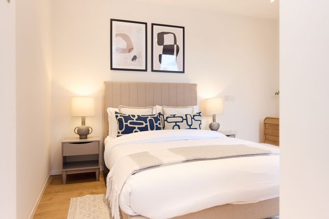3, Crowntree Mews, London photo 5