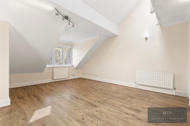 Flat 18 Sanderstead Heights, 3 Addington Road, South Croydon photo 4