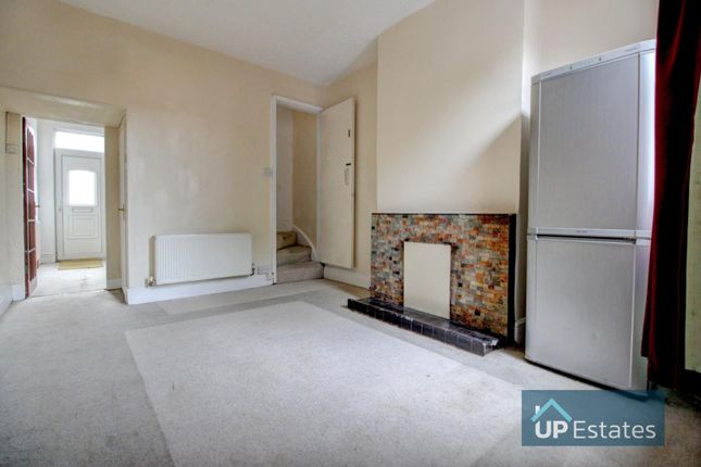 19, Catherine Street, Coventry photo 2