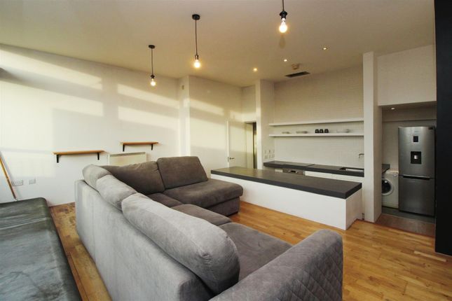 Flat for sale in The Collegiate, Shaw Street, Liverpool