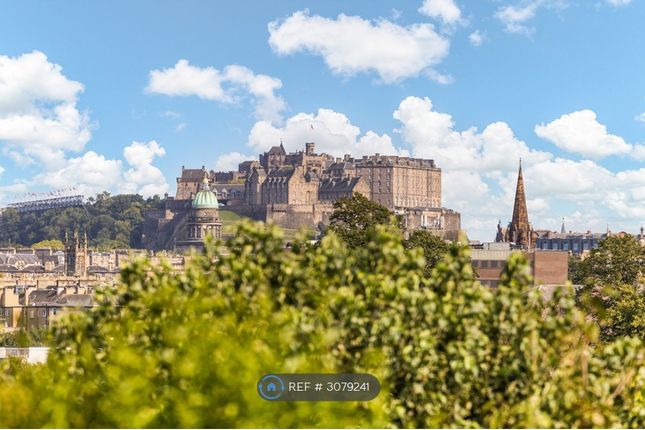 Edinburgh photo 2