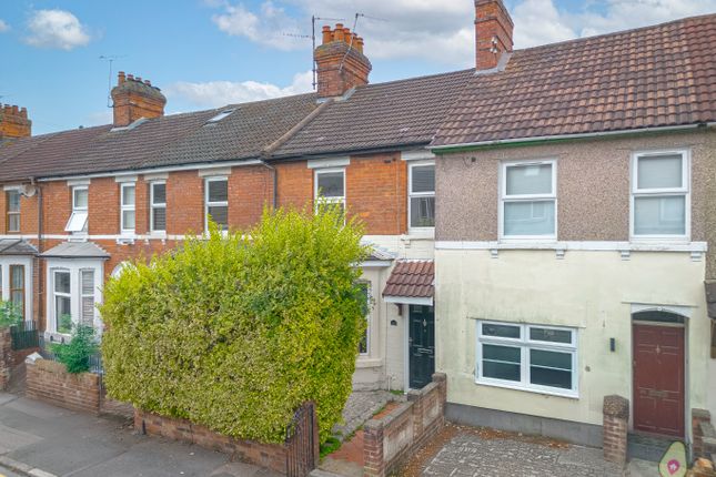 Terraced house for sale in Swindon, Wiltshire