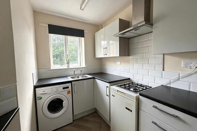1, Pickering Avenue, Hornsea photo 2