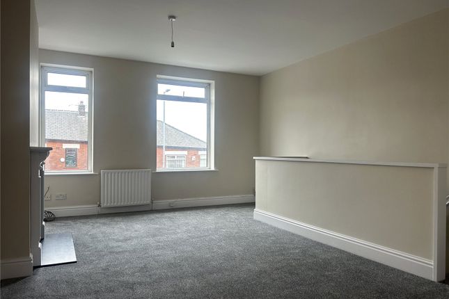1066, Middleton Road, Oldham photo 3