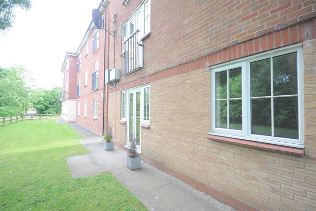 Trent Bridge Close, Stoke-On-Trent photo 4