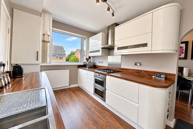5, Wheelwright Avenue, Leeds photo 3