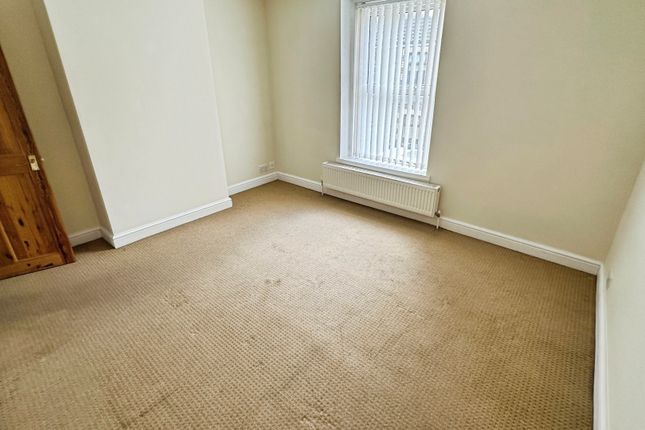 17, Lower Station Road, Bristol photo 3