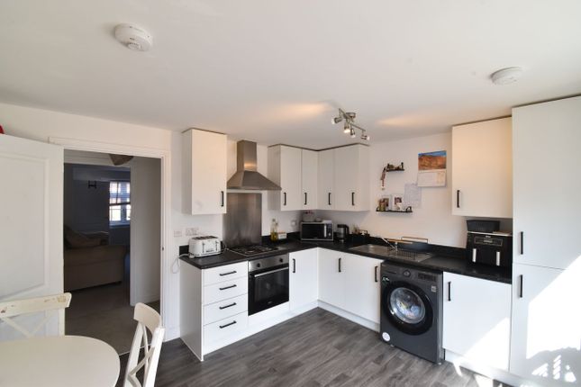 7, Stacksteds Place, Maidstone photo 4