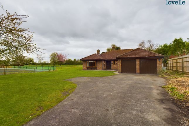 Detached bungalow to rent in Bardney Road, Wragby