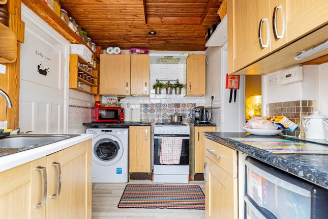 End terrace house for sale in Chesterton Road, Plaistow, London