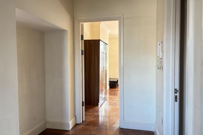 3B, Bond Street, Ealing photo 5