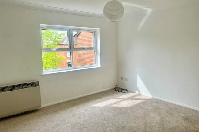 10, Pashler Gardens, Kettering photo 4