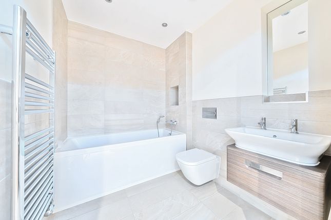 2 Victoria Mansion, Victoria Close, Rickmansworth photo 4