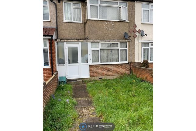 Terraced house to rent in Kingsbridge Road, Southall