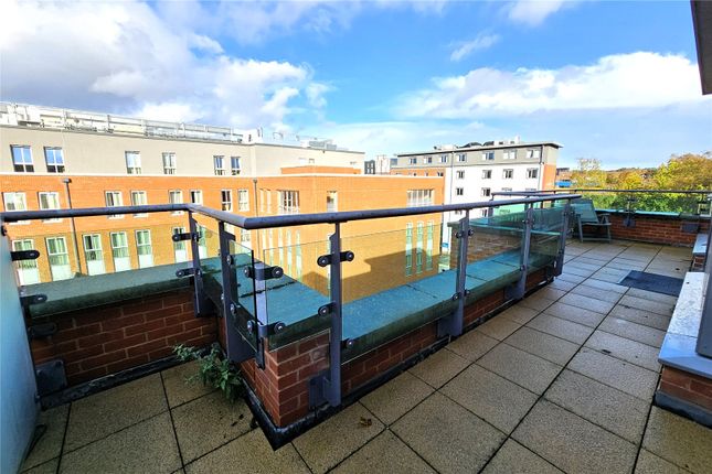 Flat for sale in Park Lane, Camberley, Surrey