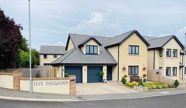 Thumbnail Detached house for sale in Llys Dolgader, Ammanford