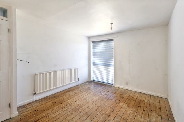 11, Dene Rise, Witney photo 5