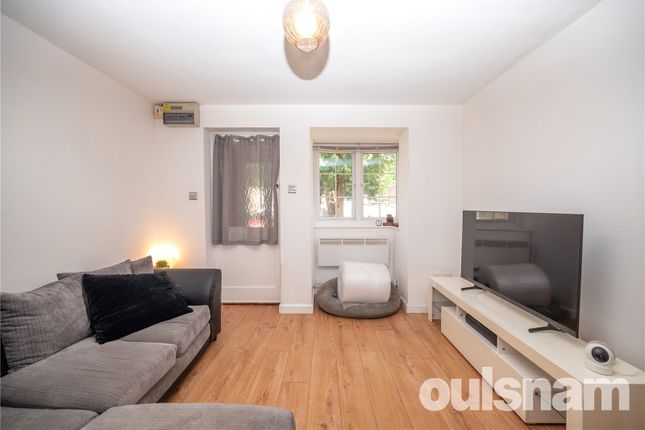 65, Sparrey Drive, West Midlands photo 2