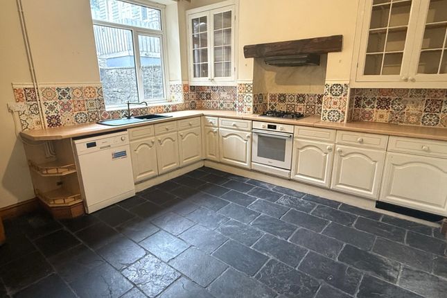 11, Tabernacle Terrace, Port Talbot photo 4