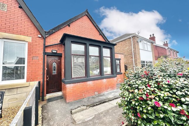 Bungalow for sale in Rossendale Avenue South, Thornton