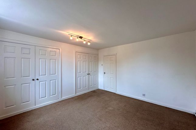 Flat 3, Manchester photo 4