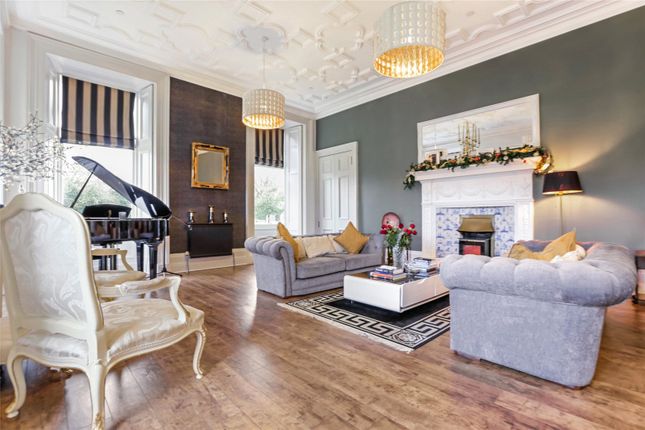 8 Cumbernauld House,, Wilderness Brae, Glasgow photo 3