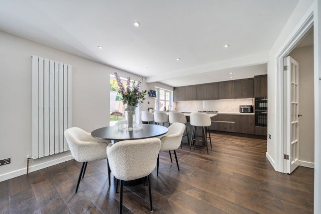 10, Stratford House Avenue, Bromley photo 2
