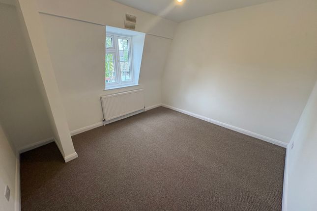 Aeroville Colindale photo 4