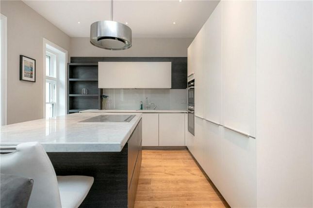 Flat to rent in Strand, London, 0