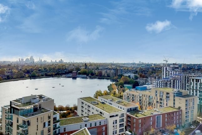 Flat 122, Residence Tower, Woodberry Grove, London photo 4