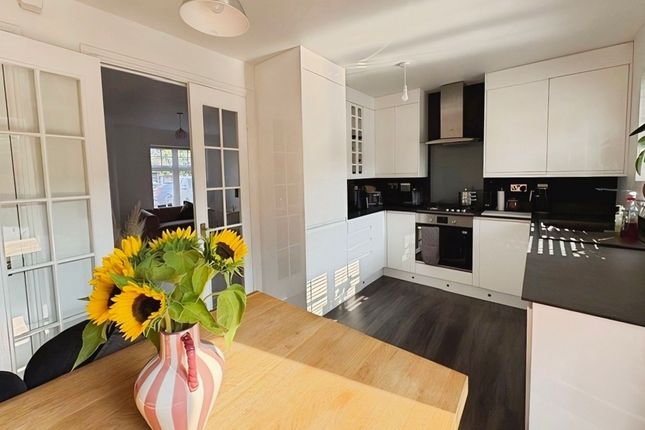 22, Whitworth Avenue, Hinckley photo 3
