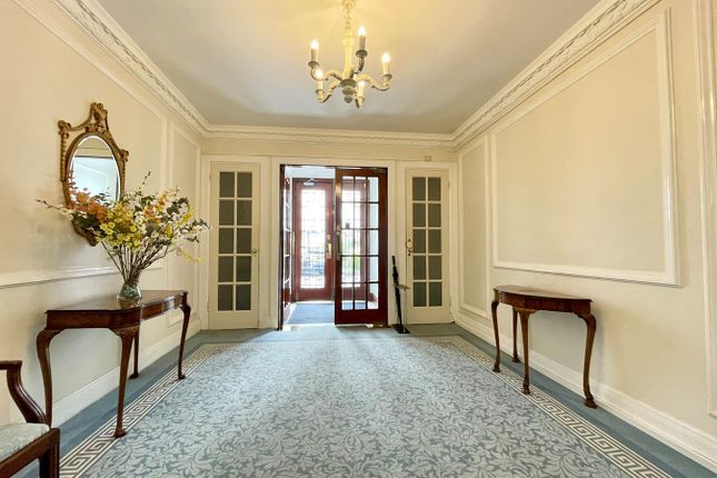 Flat for sale in Bath Hill Court, Bath Road, Bournemouth