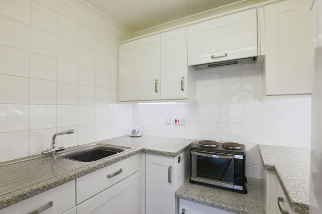 4, Malin Court, Alcester photo 3