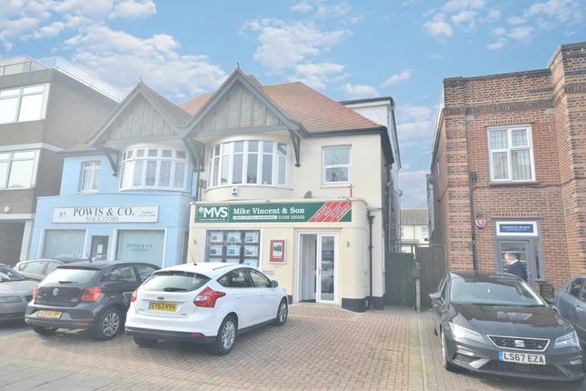 Flat to rent in Station Road, Clacton-On-Sea