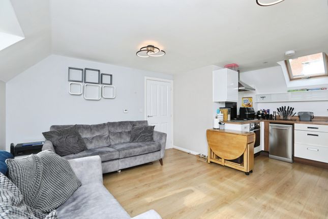Tulip Close, Sheerness photo 2
