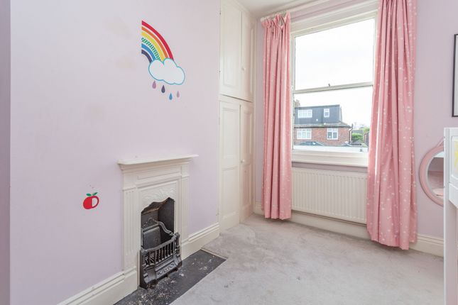 Terraced house for sale in Chestnut Avenue, York