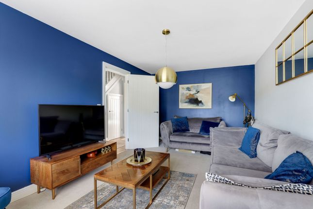 66 Askew Road, Nottingham photo 4