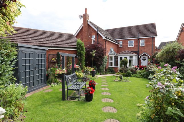 Thumbnail Detached house for sale in Padley Road, Lincoln